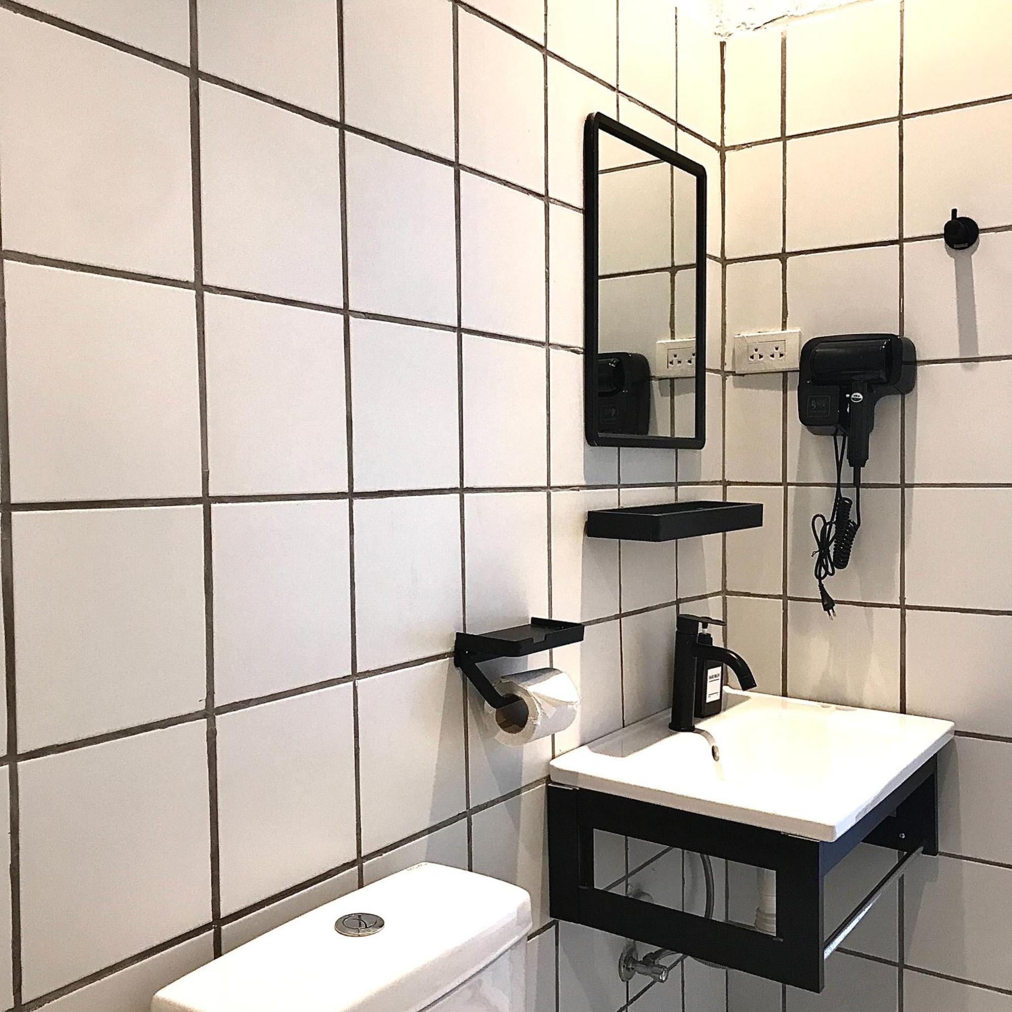 Hostel Beige Poshtels + Netflix Bangkok Zewnętrze zdjęcie